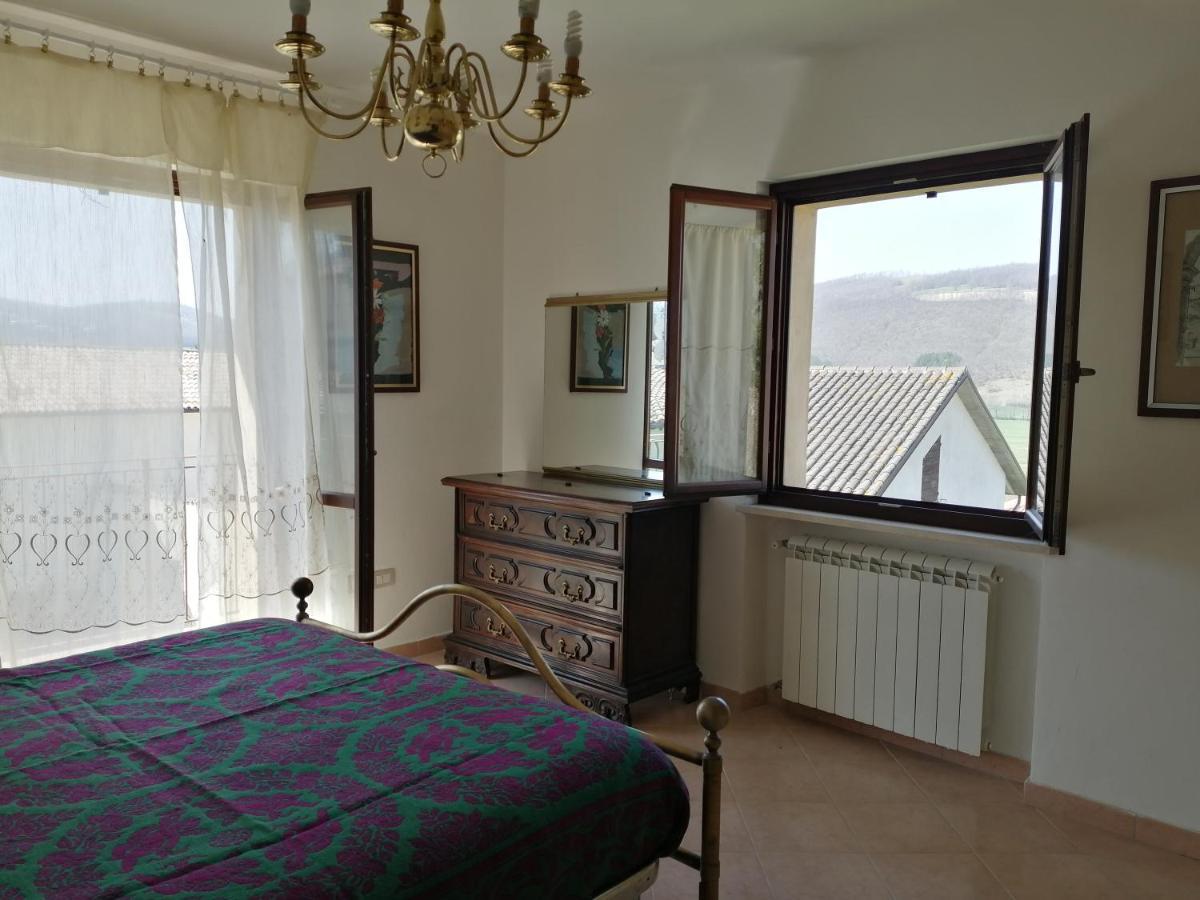 Mille Papaveri Rossi Casa Di Angela Serravalle di Chienti Luaran gambar
