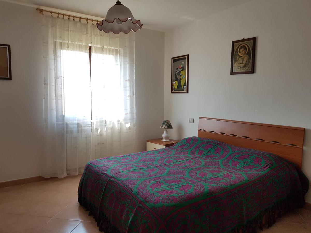 Mille Papaveri Rossi Casa Di Angela Serravalle di Chienti Luaran gambar