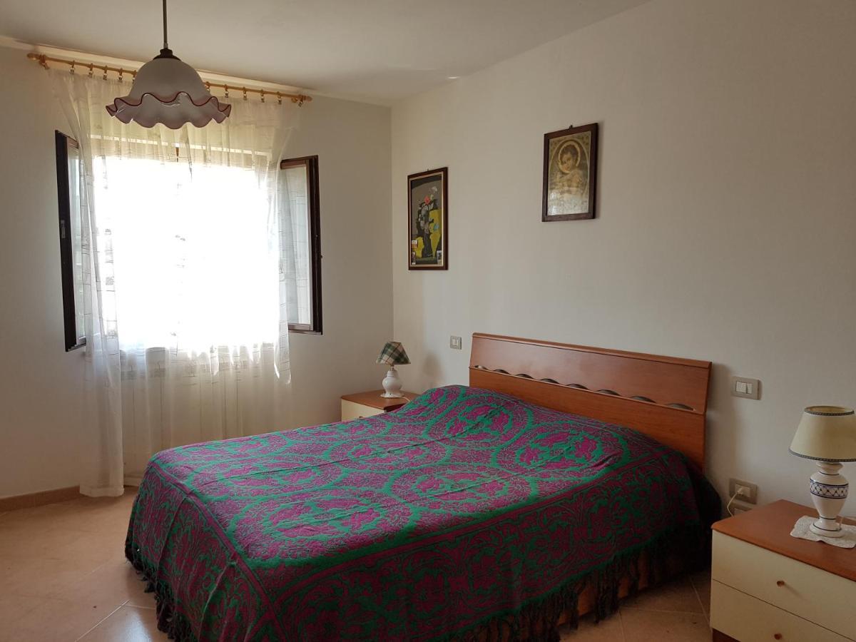 Mille Papaveri Rossi Casa Di Angela Serravalle di Chienti Luaran gambar
