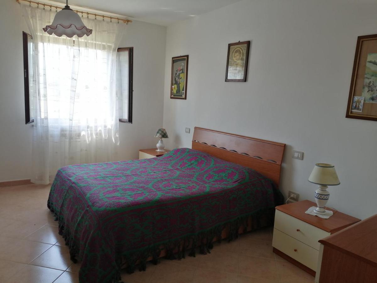 Mille Papaveri Rossi Casa Di Angela Serravalle di Chienti Luaran gambar