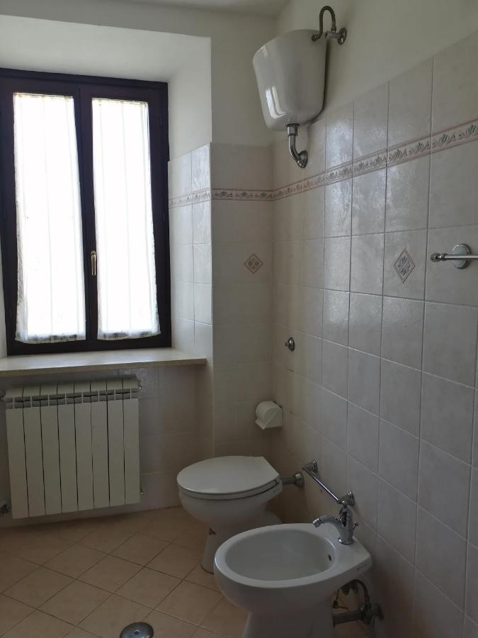 Mille Papaveri Rossi Casa Di Angela Serravalle di Chienti Luaran gambar