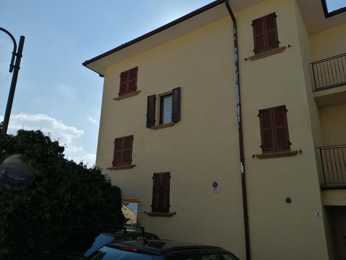 Mille Papaveri Rossi Casa Di Angela Serravalle di Chienti Luaran gambar