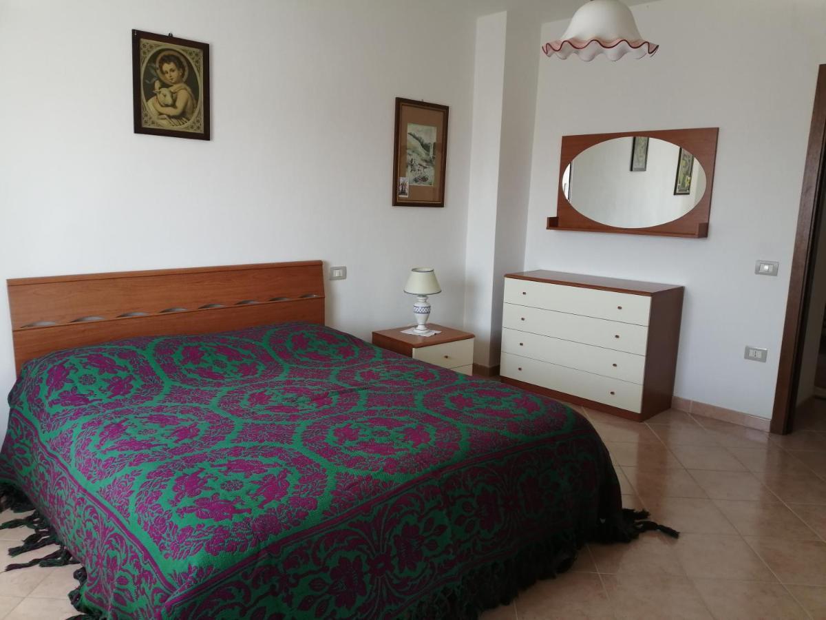Mille Papaveri Rossi Casa Di Angela Serravalle di Chienti Luaran gambar