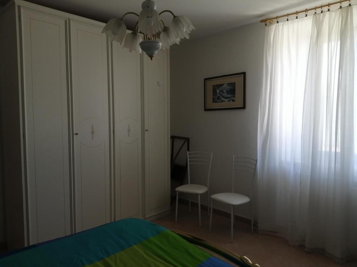 Mille Papaveri Rossi Casa Di Angela Serravalle di Chienti Luaran gambar