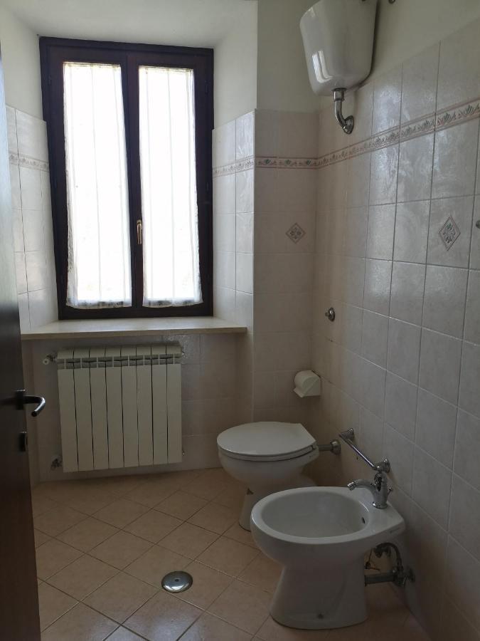 Mille Papaveri Rossi Casa Di Angela Serravalle di Chienti Luaran gambar